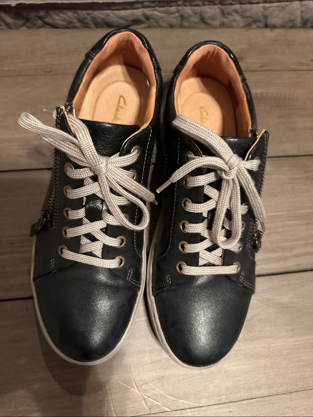 Clarks Black Leather Lace-Up travel Sneakers with Side Zip
